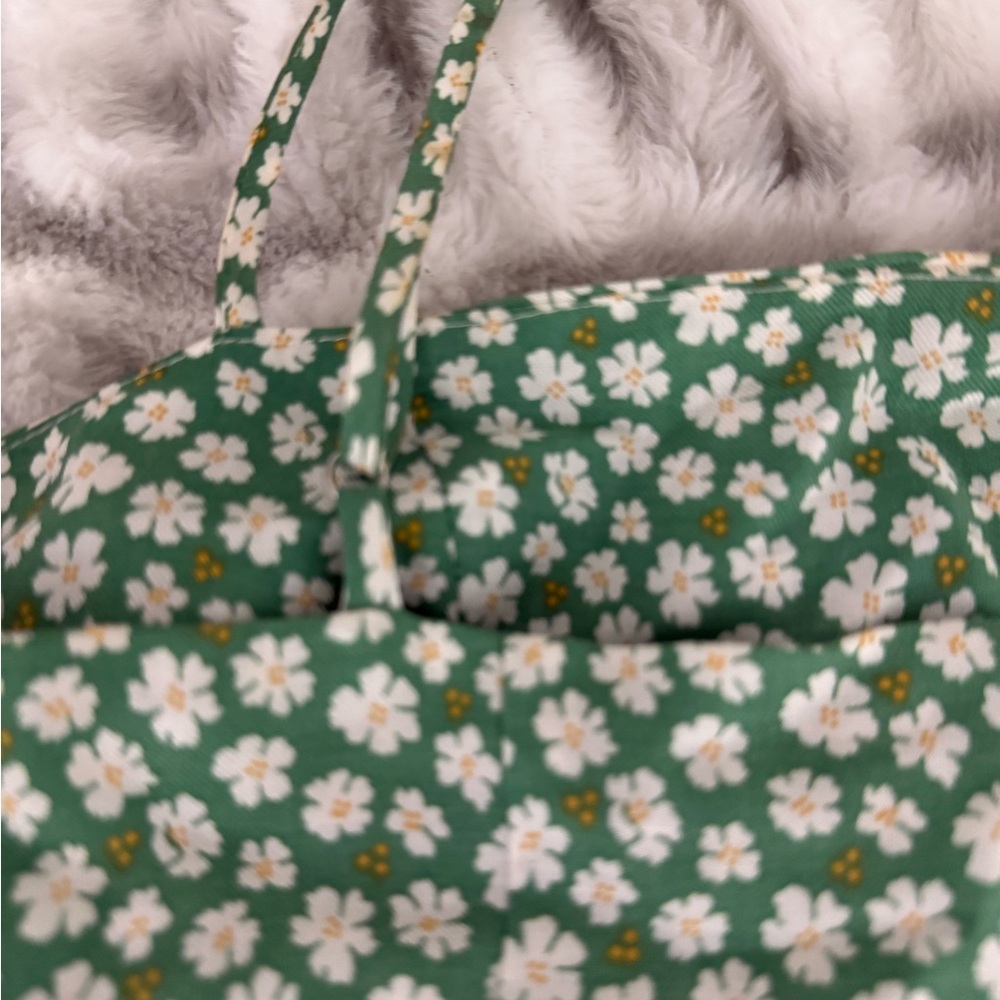 Reformation Green Mini Dress with White Daisy Print - Picture 10 of 12